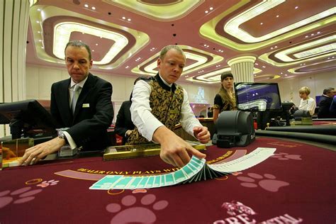 первое в мире казино